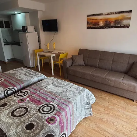 Beautiful In Minerva Appartement